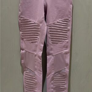 • ALO • Yoga • Leggings Moto Style Compression Workout Leggings Taupe Mauve